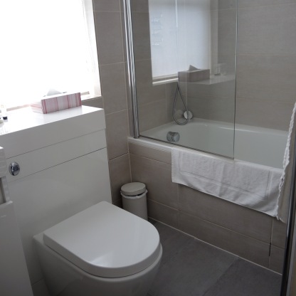 Single Room, Bathroom - London Lodge Hotel